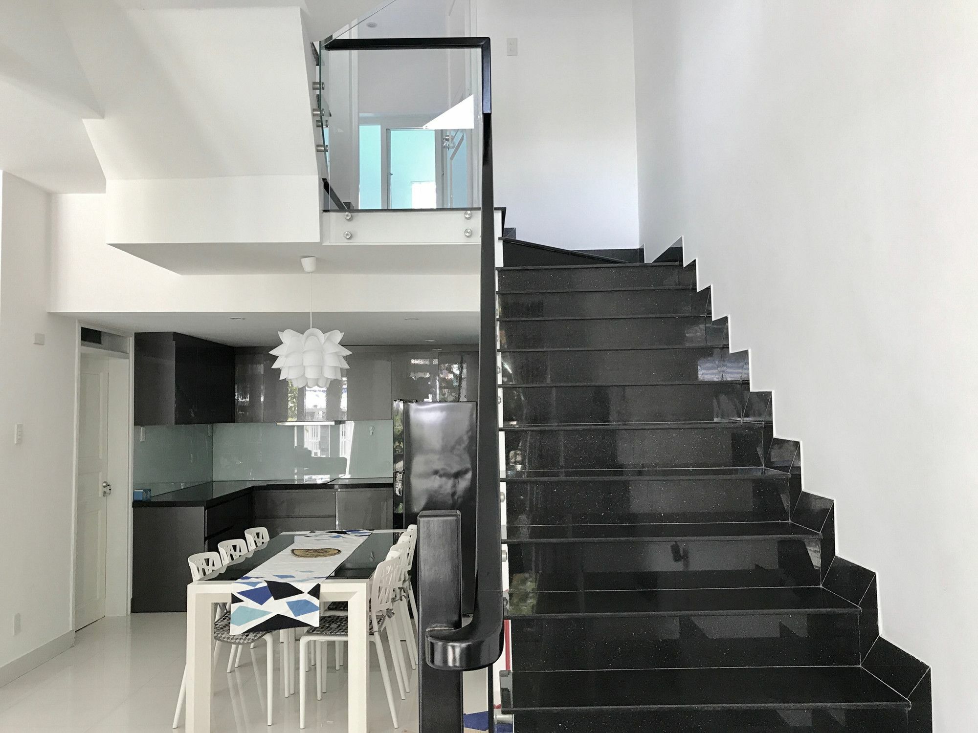 Vivid Garden Homestay 나트랑 외부 사진